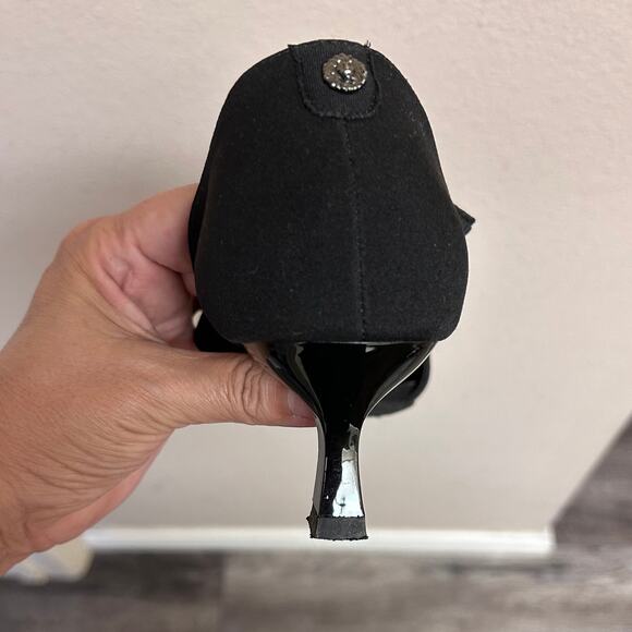 Anne Klein Black Kitten iFlex Faux Suede Low Heel, Size 8M - Picture 8 of 9